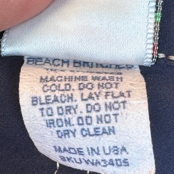 Like new! Birdwell Beach Britches Womens 400 Boardshorts in Navy Blue Size 4 - Picture 6 of 10